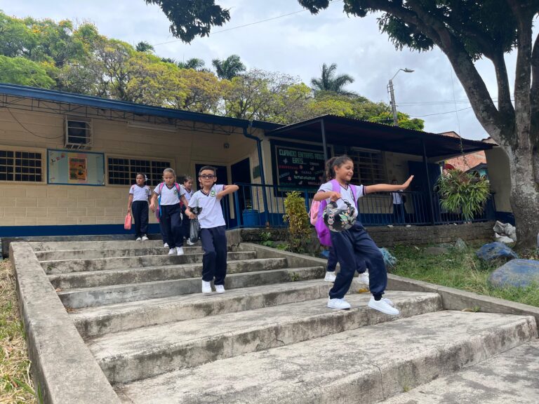 Antioquia fortalece entornos educativos protectores e inclusivos con la puesta en marcha del programa Félix y Susana