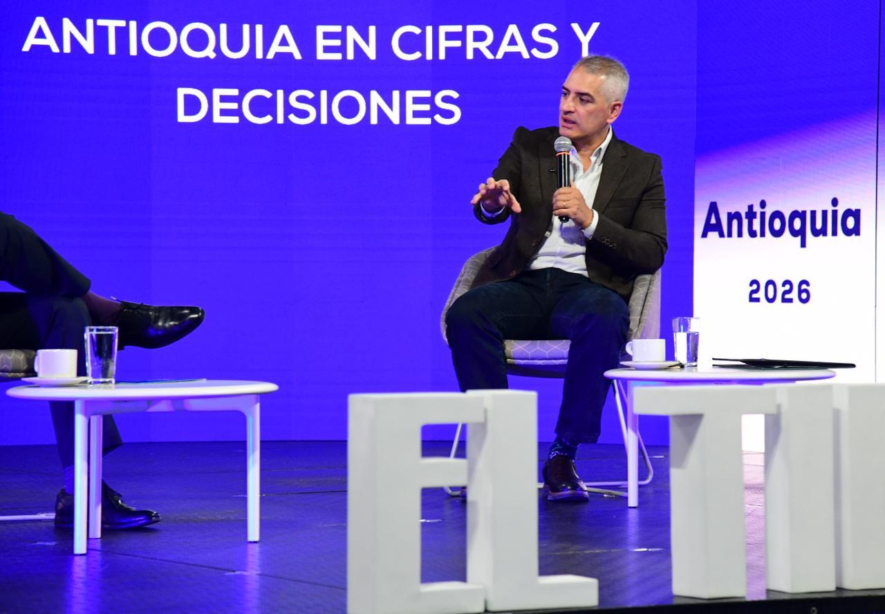 Acueducto Urabá: Gobernador lo dejará contratado