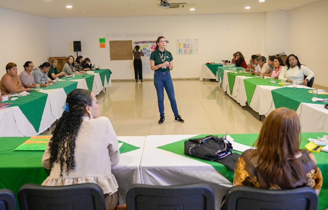 Protocolo protege mujeres políticas
