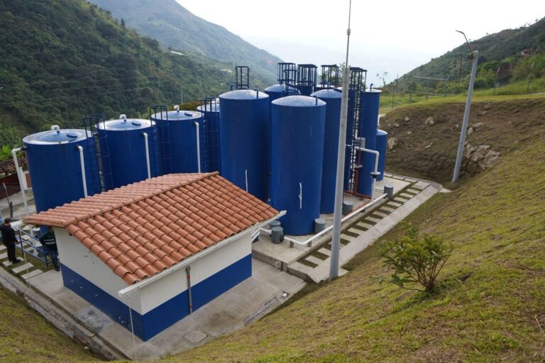 Modernización de servicios en Antioquia
